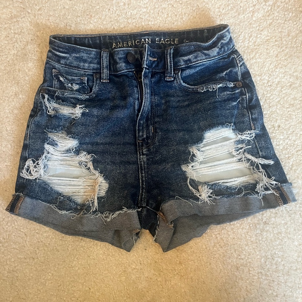 American Eagle Outfitters ,size 2,stretch, mom short, new without tags